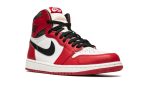 Air-Jordan-1-Retro-High-OG-_Chicago-Lost-and-Found_-6