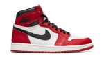 Air-Jordan-1-Retro-High-OG-_Chicago-Lost-and-Found_-6